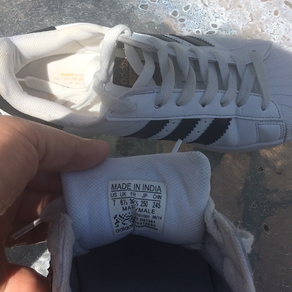 🎄 SALE Adidas Sneakers - Picture 7 of 7